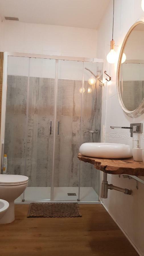 Domus Valencia Apartamentos Centro Frente A Torres De Serrano Εξωτερικό φωτογραφία