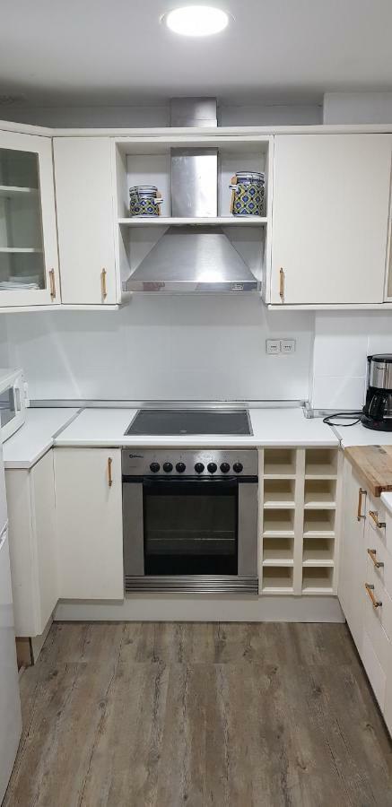 Domus Valencia Apartamentos Centro Frente A Torres De Serrano Εξωτερικό φωτογραφία